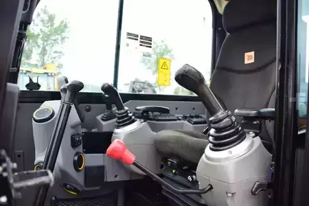 Minibagger 2023 JCB 60 C-2 (13)