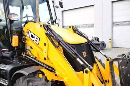 Rigid Backhoe Loader 2020 JCB 3 CX SM Turbo Torquelock (16)