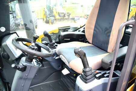 Koparki kołowe 2018 Mecalac 9 MWR 40KPH  JCB Hydradig 110W Takeuchi TB175W (19)