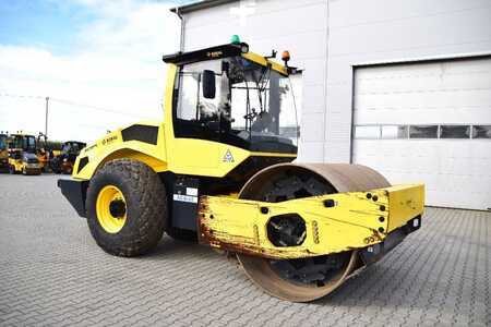 Compacteur monocylindre 2020 BOMAG BW 213 DH (12)