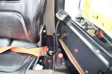 Mini excavators 2016 Yanmar Vio 50 U JCB 8050 Takeuchi TB250 CAT 305 (16)