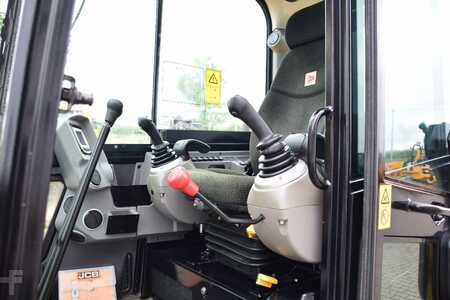 Mini kotrógép 2021 JCB 67 C-1  JCB 65R-1 (15)