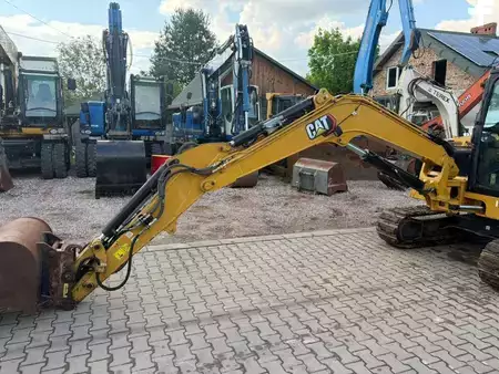Mini-koparki 2020 Caterpillar 306 CR (11)