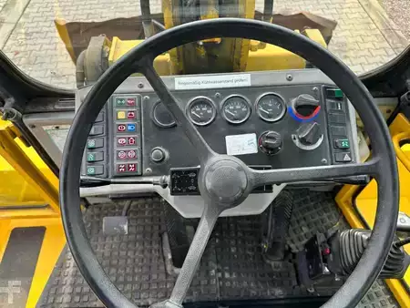 Rigid Backhoe Loader 1998 Kramer 616S (10)