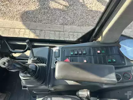 Pyöräkuormaajat 2014 Liebherr L 507 Stereo (13)
