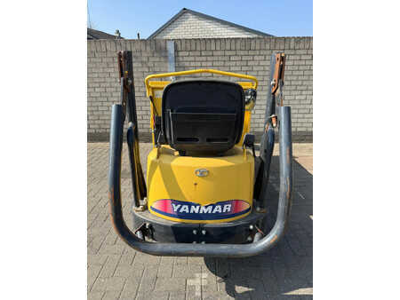Dúmpers de cadenas 2016 Yanmar C12R Rupsdumper diesel (18)