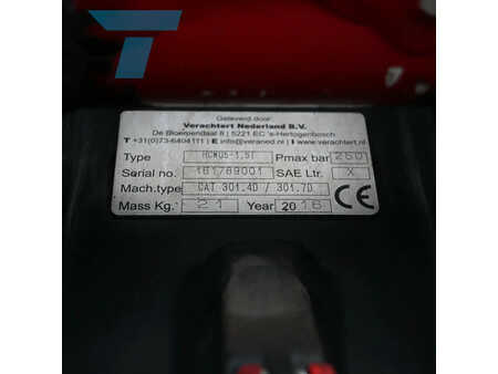 Mini kotrógép 2024 Yanmar SV15VT minigraver 16H!! (16)