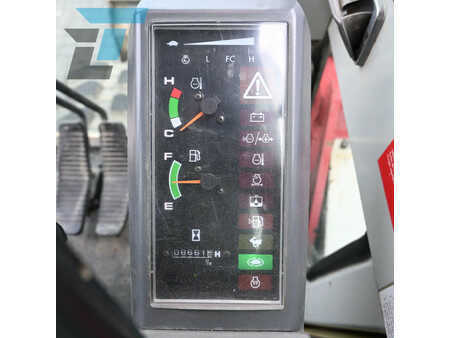 Lánctalpas kotrógép 2006 Takeuchi TB175 Rups graafmachine (7)