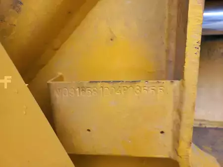 Nivelohjatut dumpperit 2008 Bell B25D (18)