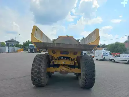 Nivelohjatut dumpperit 2008 Bell B25D (6)