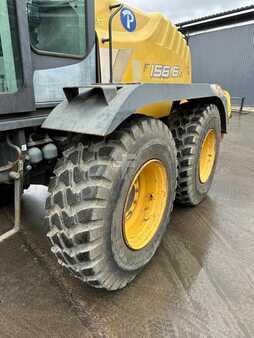 New Holland Construction F156.6