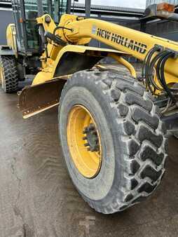 New Holland Construction F156.6