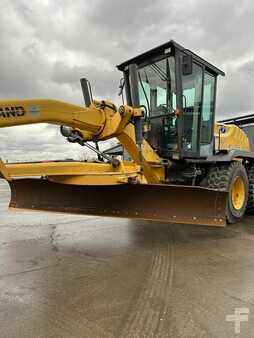 New Holland Construction F156.6