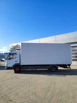 Náklaďák 2006 Mercedes-Benz Atego 818 (8)