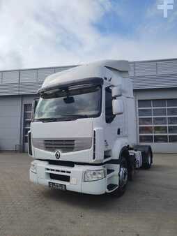 Náklaďák 2011 Renault Premium 460 (1)