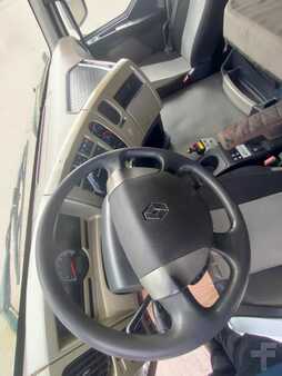 Náklaďák 2011 Renault Premium 460 (13)