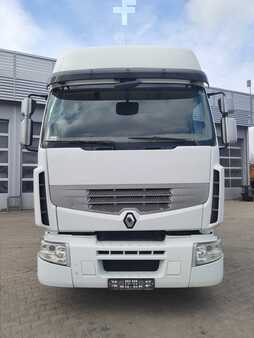Náklaďák 2011 Renault Premium 460 (2)