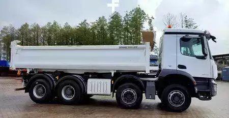 Camion 2017 Mercedes-Benz Actros 3243 (5)
