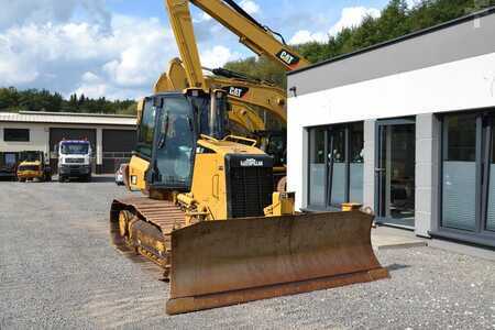 Bulldozers 2010 Caterpillar D4K LGP (15)