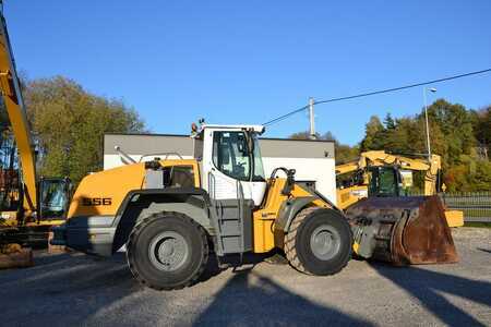 Liebherr L 556