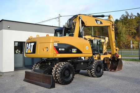 Escavatori gommati 2010 Caterpillar M 318 D (10)