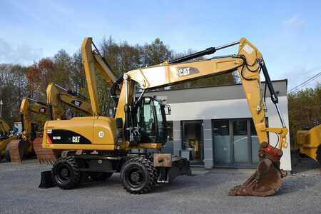 Escavatori gommati 2010 Caterpillar M 318 D (13)