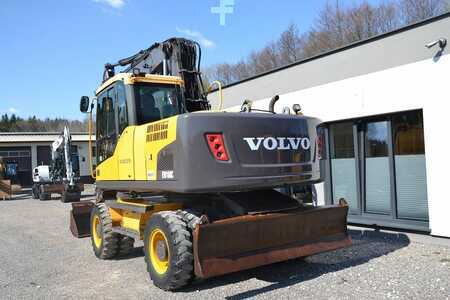 Mobilní bagry 2011 Volvo 160 c (7)