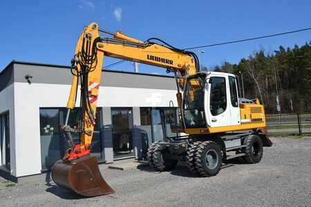 Mobilbagger 2006 Liebherr A 900 C (1)