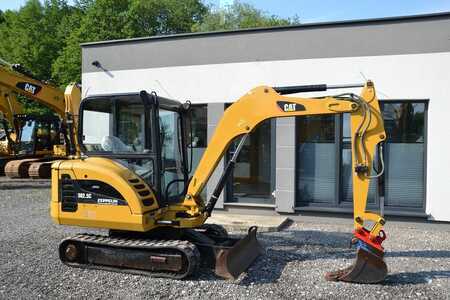Mini excavadoras 2010 Caterpillar 302.5 (12)