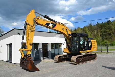 Beltegraver 2017 Caterpillar 320 FL (1)