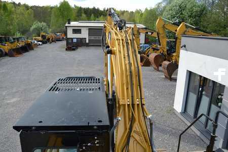 Beltegraver 2017 Caterpillar 320 FL (17)