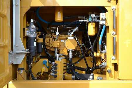 Beltegraver 2017 Caterpillar 320 FL (18)