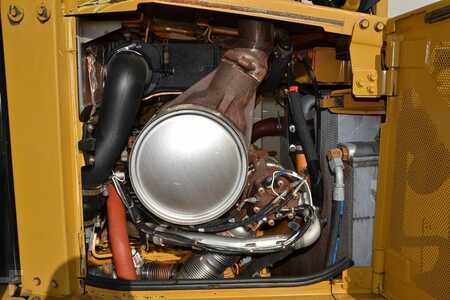 Telaketjupuskutraktorit 2014 Caterpillar D6T LGP (18)