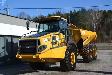 Kink Dumprar 2017 Bell B25 E (2)