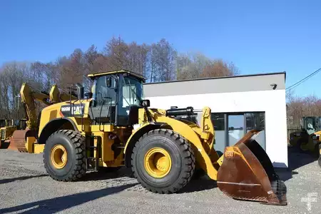 Carregadeira de rodas 2018 Caterpillar 966M (13)