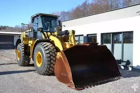 Carregadeira de rodas 2018 Caterpillar 966M (15)