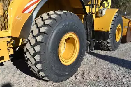 Carregadeira de rodas 2018 Caterpillar 966M (16)