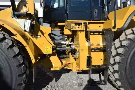 Carregadeira de rodas 2018 Caterpillar 966M (19)