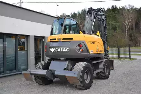 Mobilní bagry 2014 Mecalac 714 MW (9)