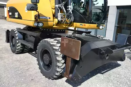 Koparki kołowe 2014 Caterpillar M 318 D (16)