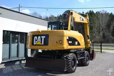 Koparki kołowe 2014 Caterpillar M 318 D (9)