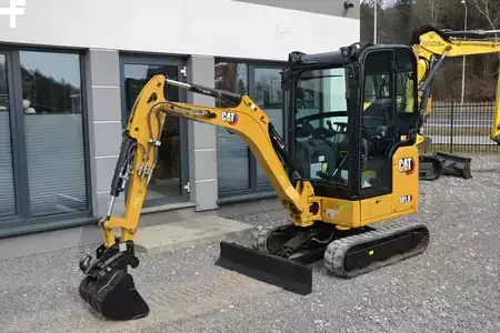 Minibagry 2021 Caterpillar 301.8 (1)