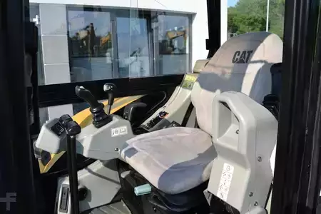 Minibagry 2010 Caterpillar 302.5 (20)