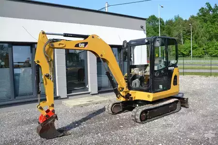 Minibagry 2010 Caterpillar 302.5 (3)