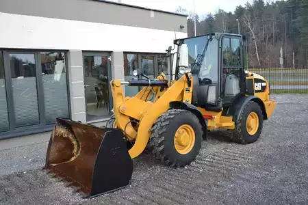 Pale Gommate 2019 Caterpillar 906 M (1)