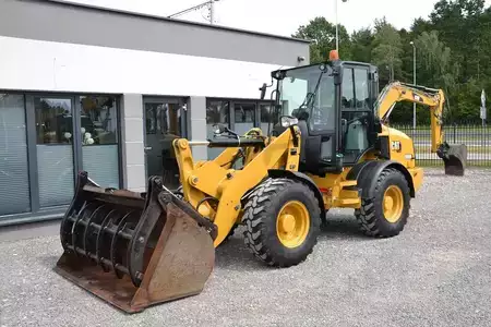Radlader 2019 Caterpillar 908 M (1)