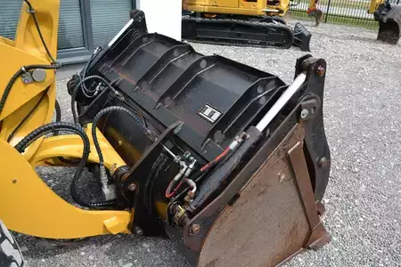 Radlader 2019 Caterpillar 908 M (16)