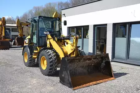 Radlader 2018 Caterpillar 908 M (15)