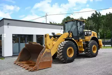 Cargadoras de ruedas 2018 Caterpillar 962 M (1)