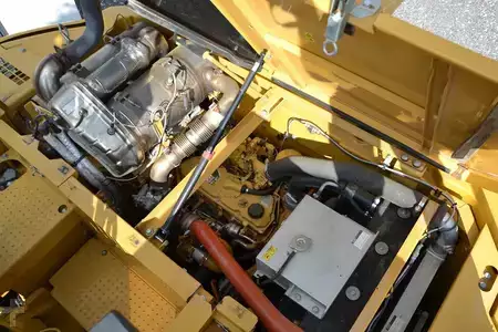Korečková rýpadla 2017 Caterpillar 325FL (17)